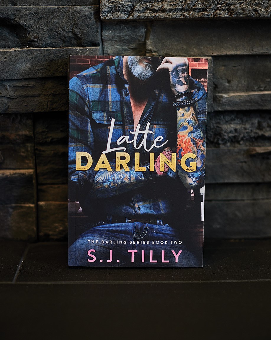 Latte Darling Book Cover