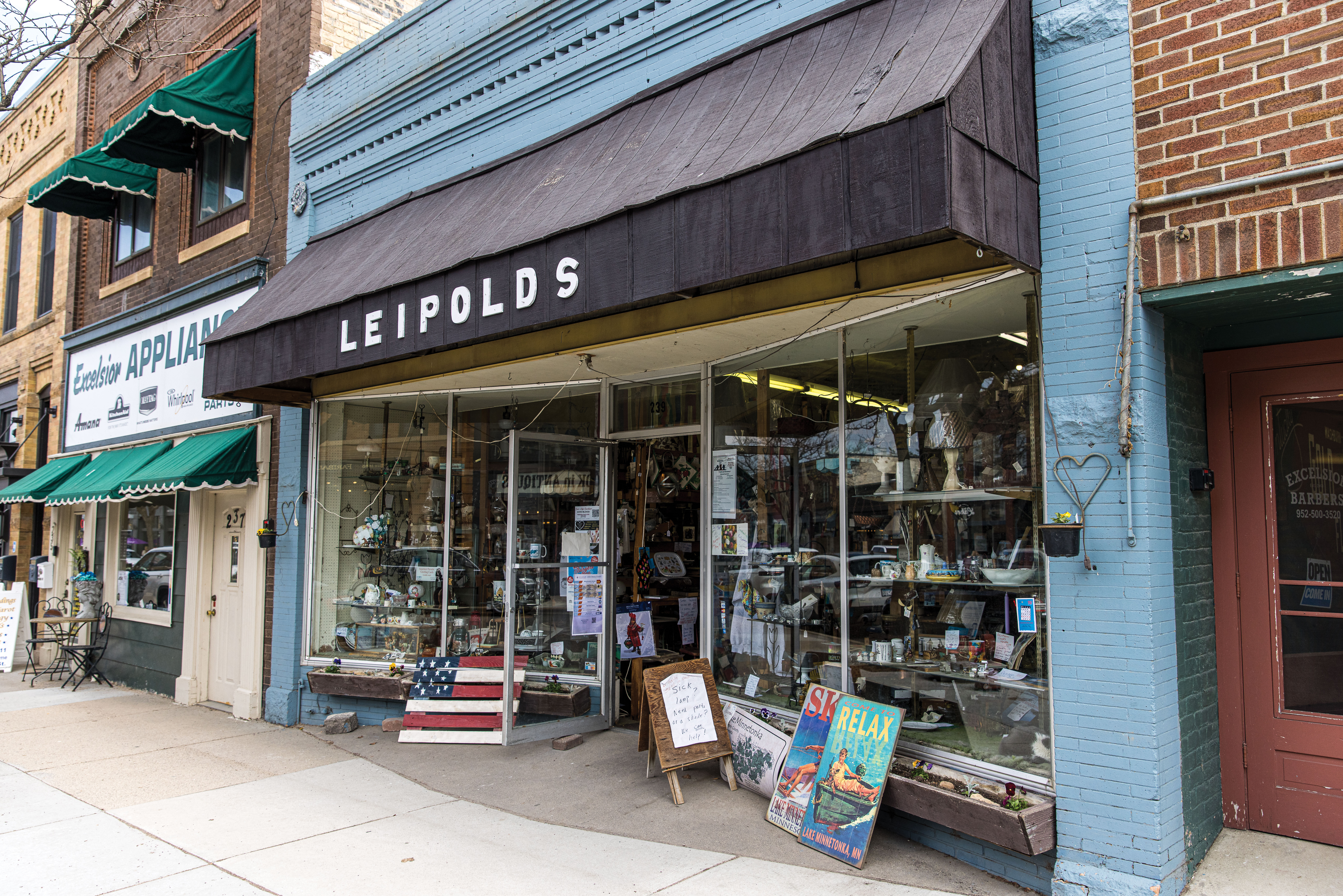 Leipold’s Gifts & Antiques