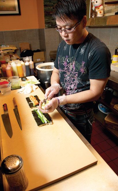 Chef Johnny Kwon making suishi.