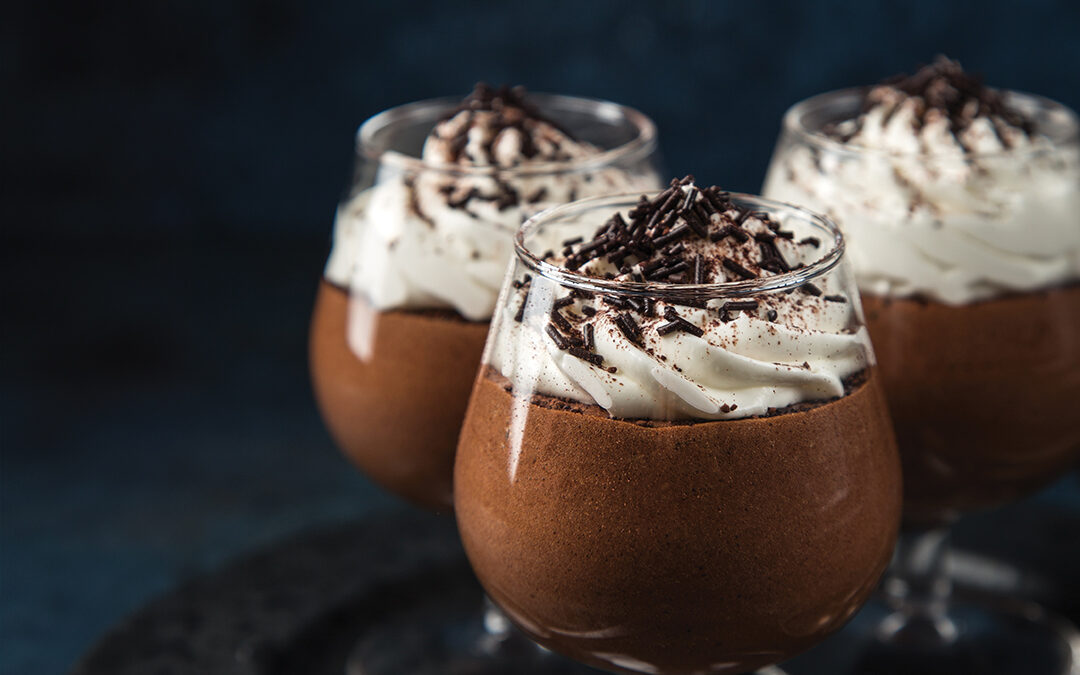 Easy and Classic Chocolate Mousse