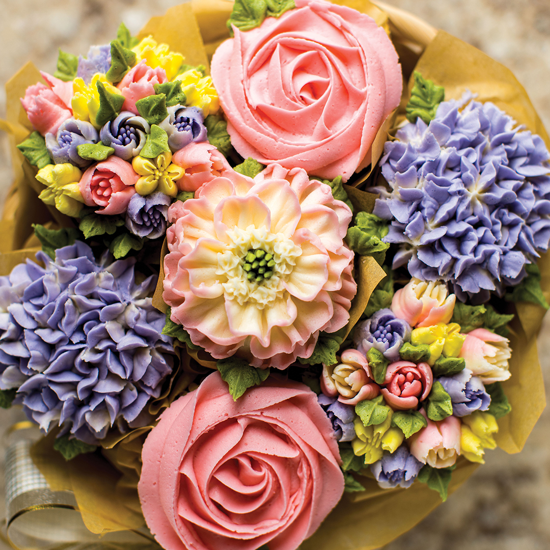 Cup by cup, petal by petal, Zhinus Vafai creates beautiful desserts to share—or treat yourself!