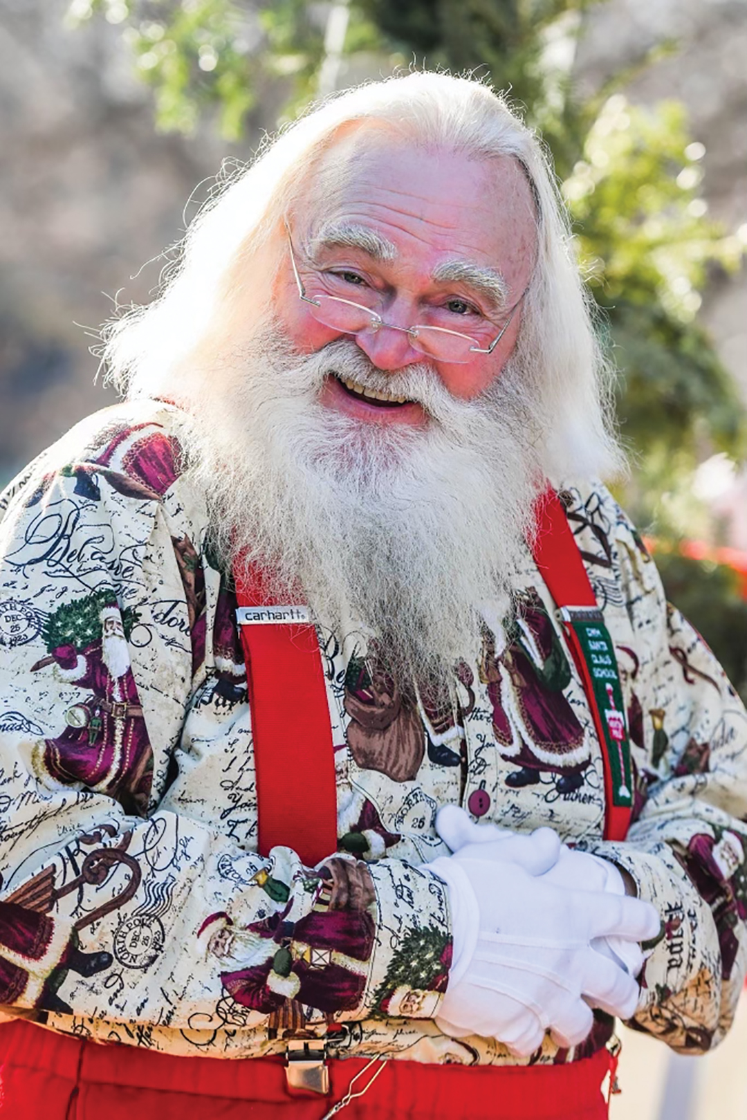 The spirit of the holiday season comes alive in Deephaven when neighbors gather each December for a very special meet-and-greet. What can be better than snow, sweets and Santa? 