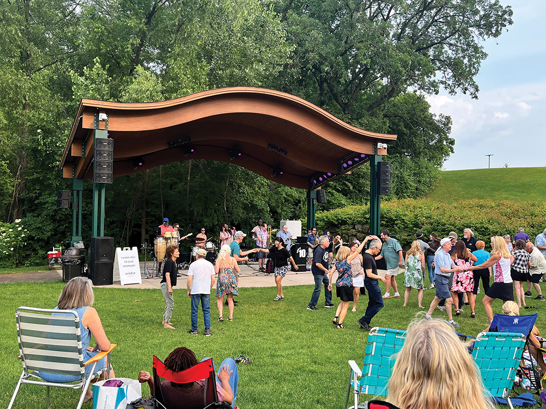 Entertainment in the Park 2024 – Lake Minnetonka Magazine