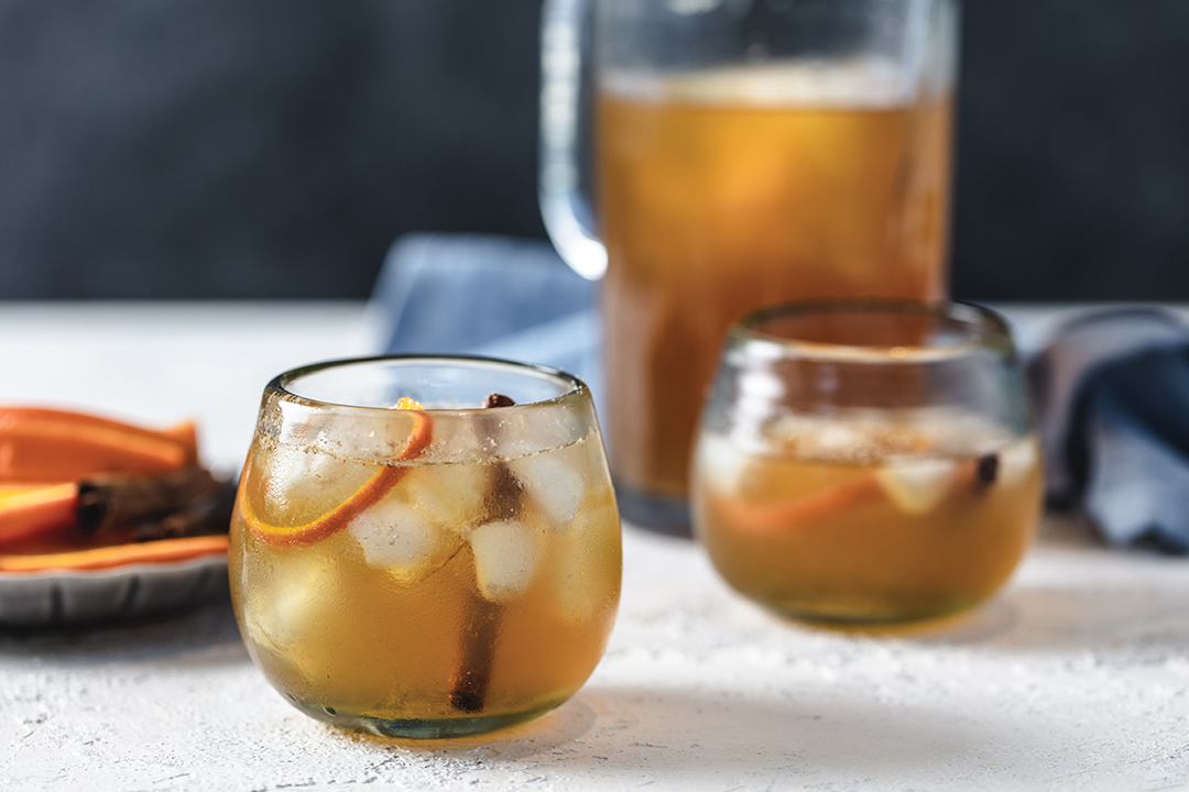 Apple Cider and Bourbon Punch