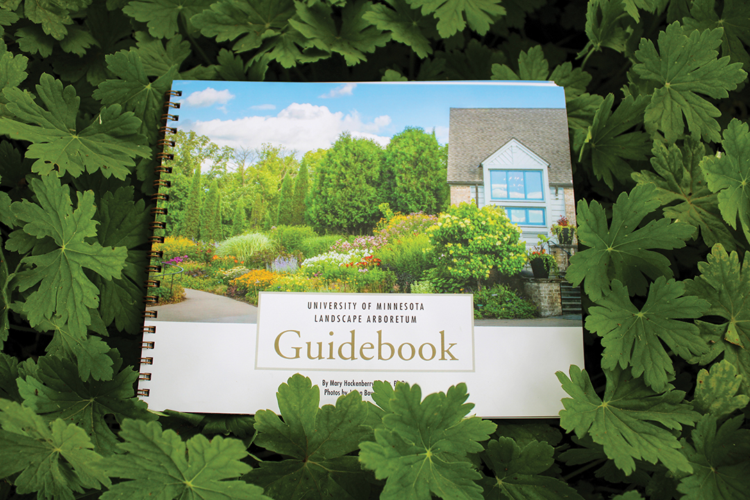 Minnesota Landscape Arboretum Guidebook