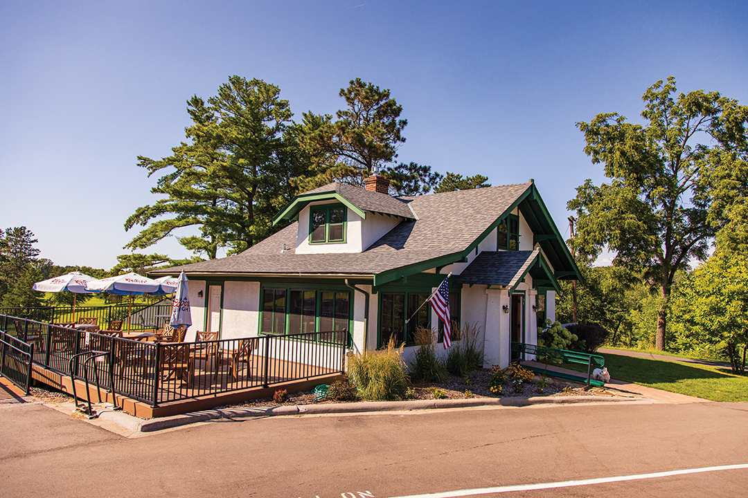 The Orono Orchards Golf Course clubhouse is the former Feser family home. “It’s full of history,” says Kim Linder, clubhouse manager and events coordinator. There’s even some family dynamic history! “David Feser, Leo [Feser’s] son, was here to talk about the course last year for the 100-year anniversary. He knew exactly how the glass in a window cracked.” Let’s just say a little brotherly disagreement led to a slammed door!