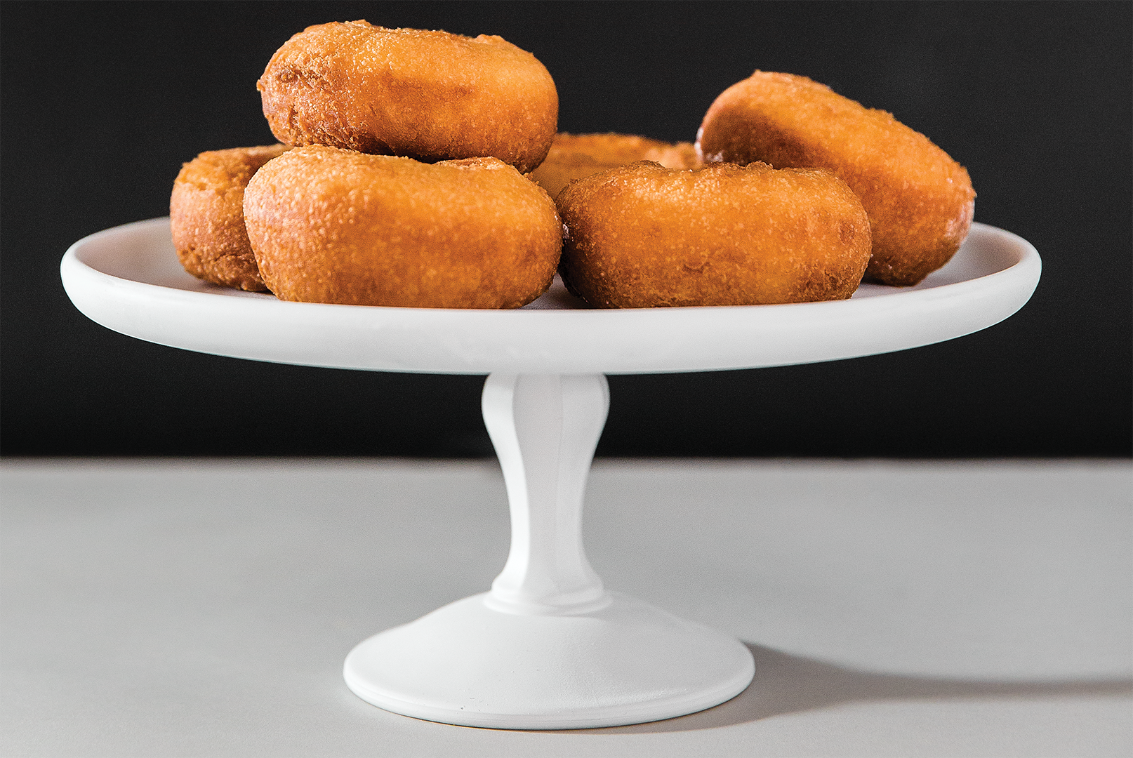 Serving platter with doughnuts