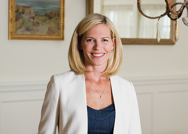 Local Gallerist Hayley Stoen Discusses Her Passion Project, The Ateiler Collection