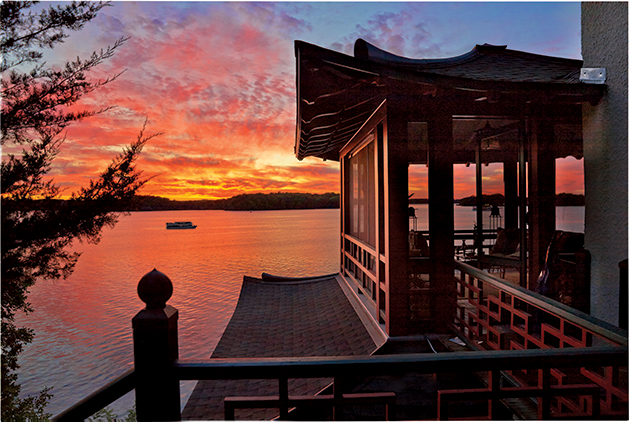 Inside the Boathouse