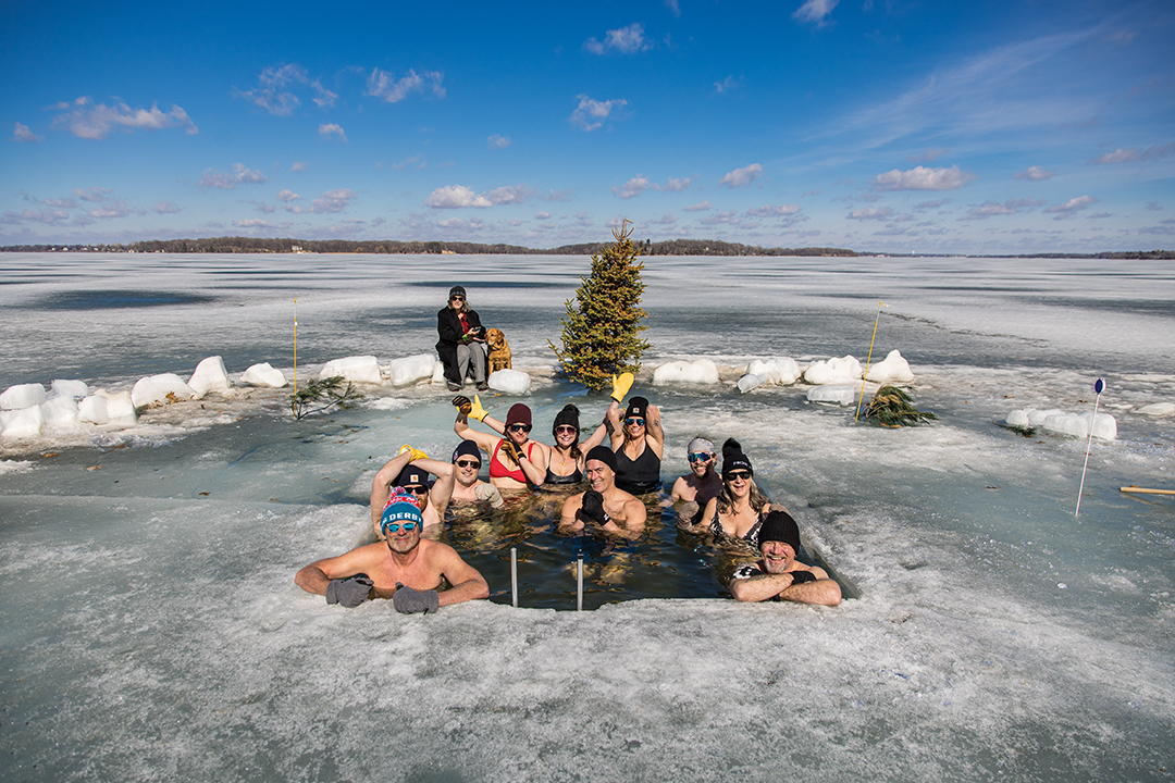 Emperors of Excelsior in a cold plunge