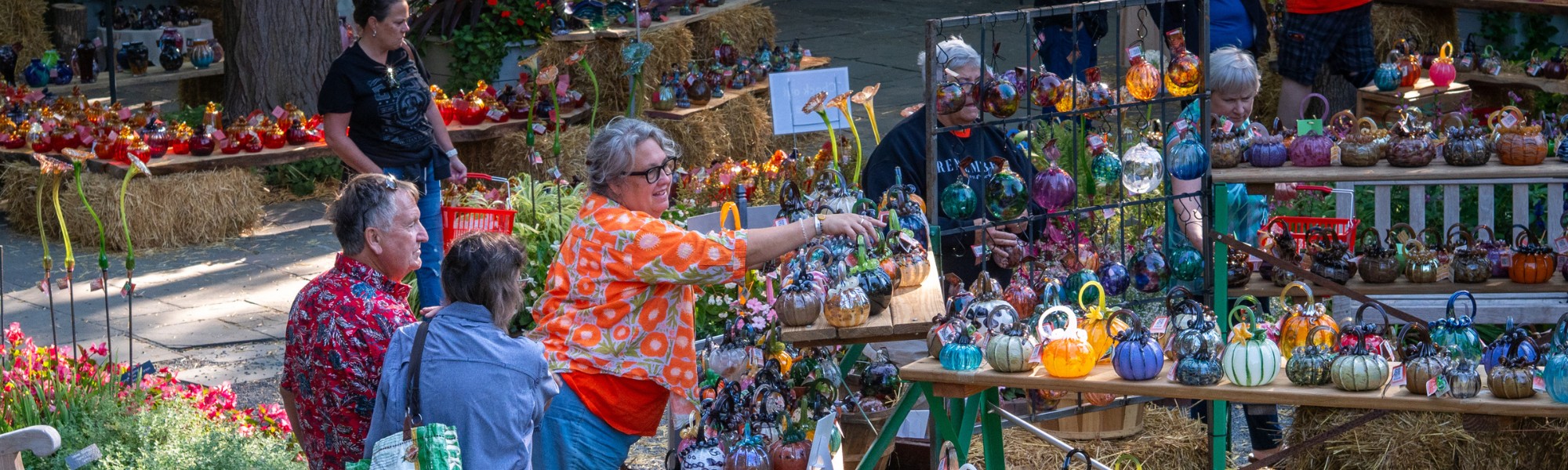 Arboretum Glass Pumpkin Patch
