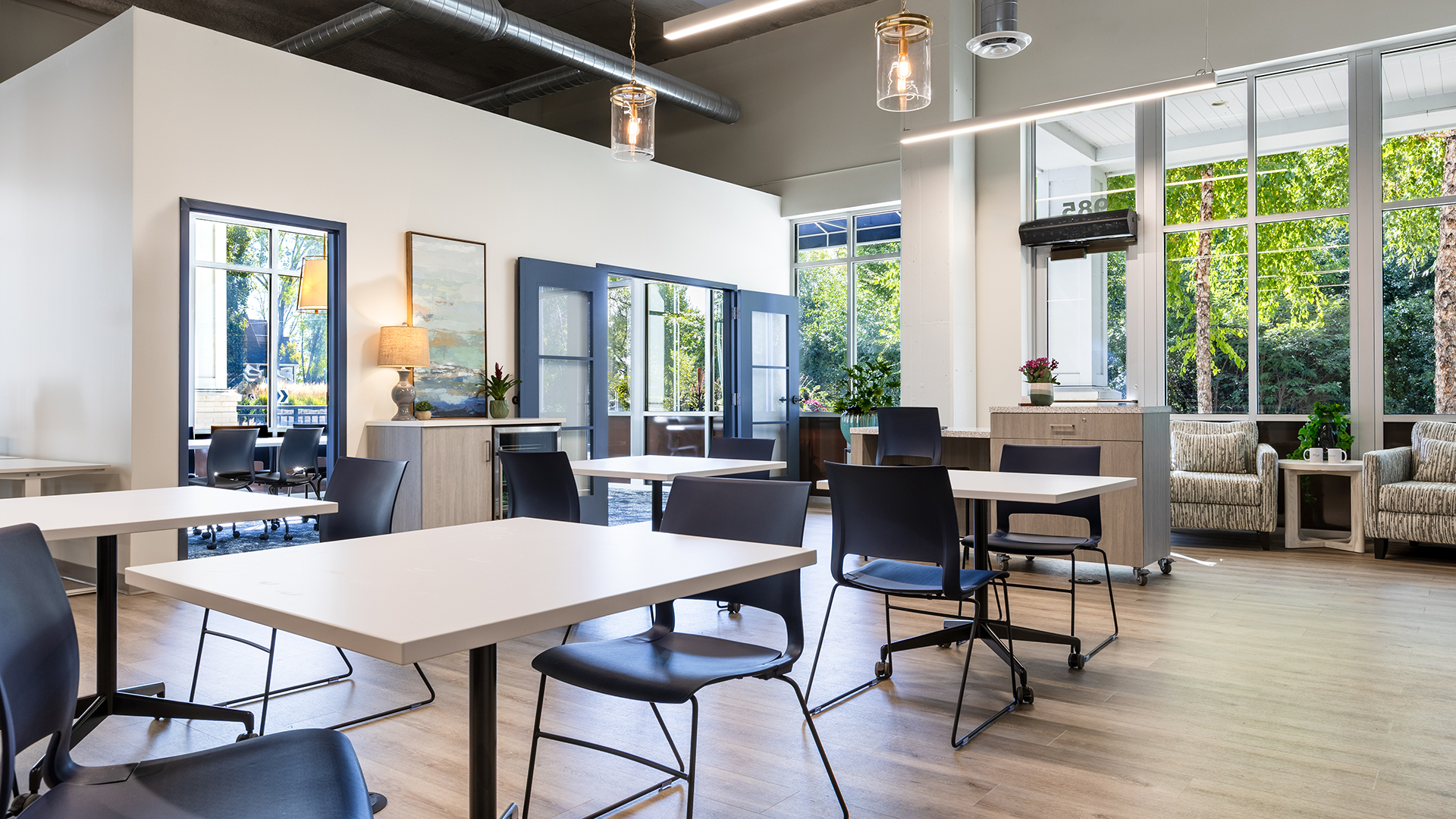 Co-working tables at ModernWell Wayzata