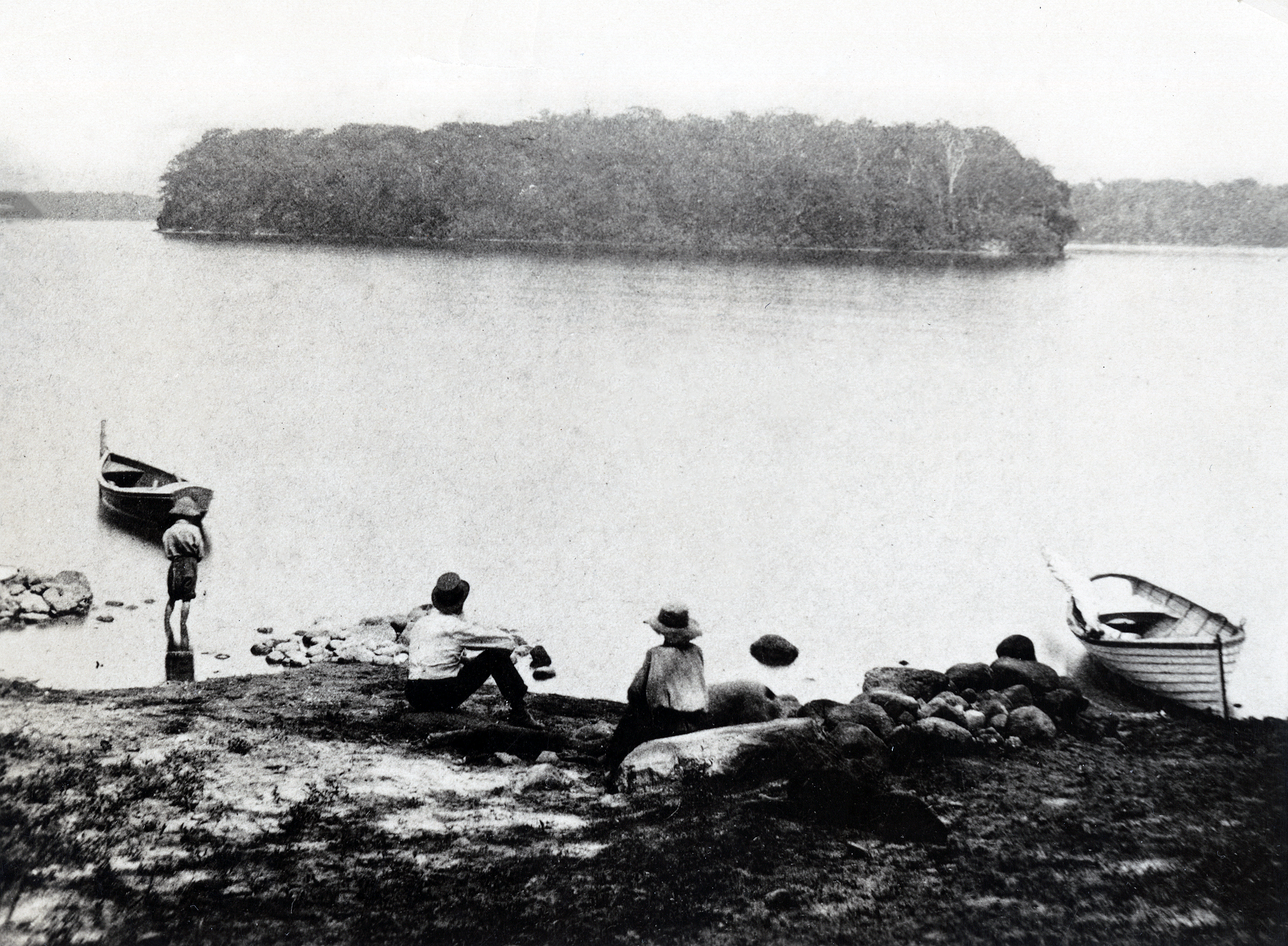Antique photo of Crane Island Lake Minnetonka